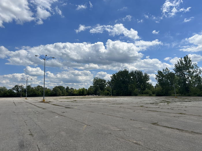 Hampton Towne Centre (Hampton Square Mall) - July 31 2022 (newer photo)